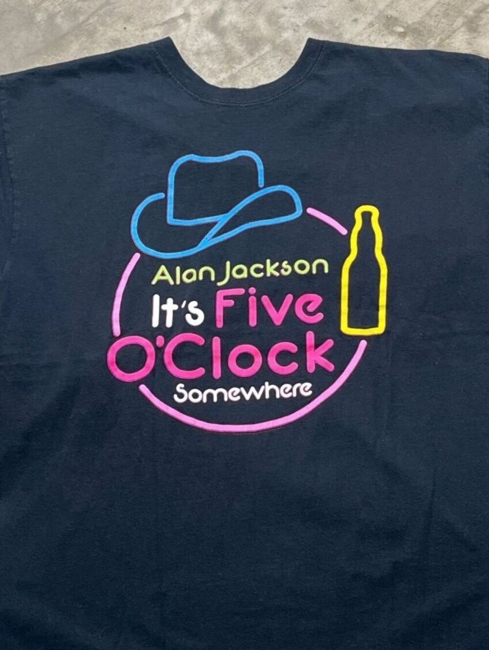 Alan Jackson Preowned Large T-shirt